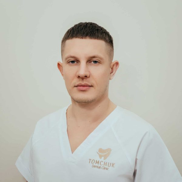 Кумаков Євгеній